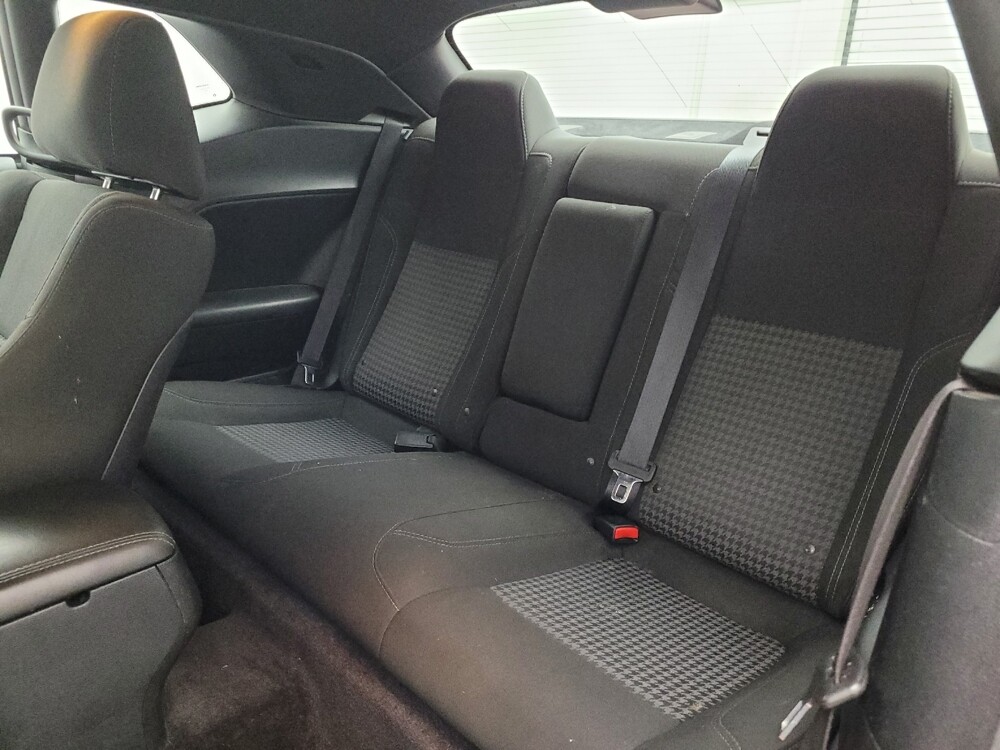 2017 Dodge Challenger in Greenville, NC 27834 - 18080958 18