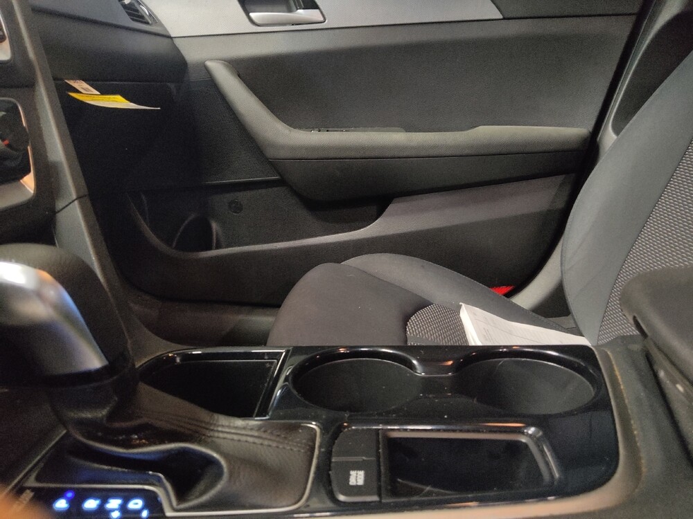 2019 Hyundai Sonata in Clearwater, FL 33764 - 18080977 26