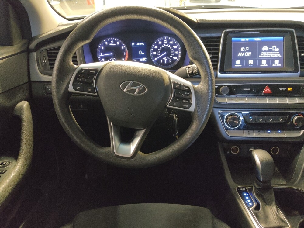 2019 Hyundai Sonata in Clearwater, FL 33764 - 18080977 22