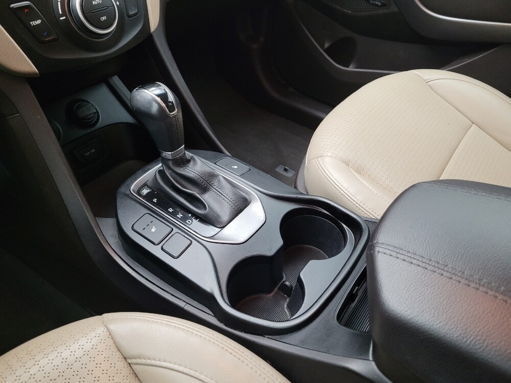 2014 Hyundai Santa Fe in Cincinnati, OH 45255 - 18080978 26