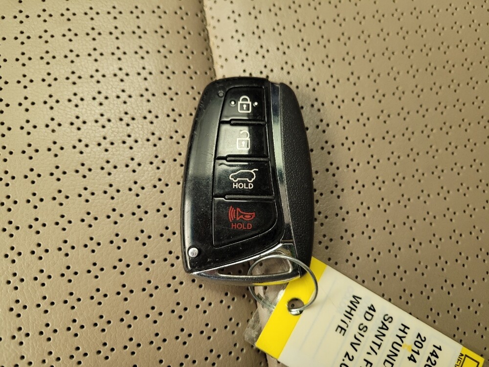 2014 Hyundai Santa Fe in Cincinnati, OH 45255 - 18080978 32