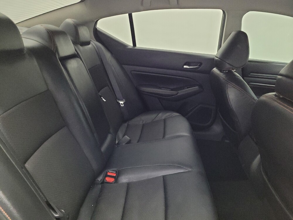 2021 Nissan Altima in Columbus, OH 43231 - 18080980 19