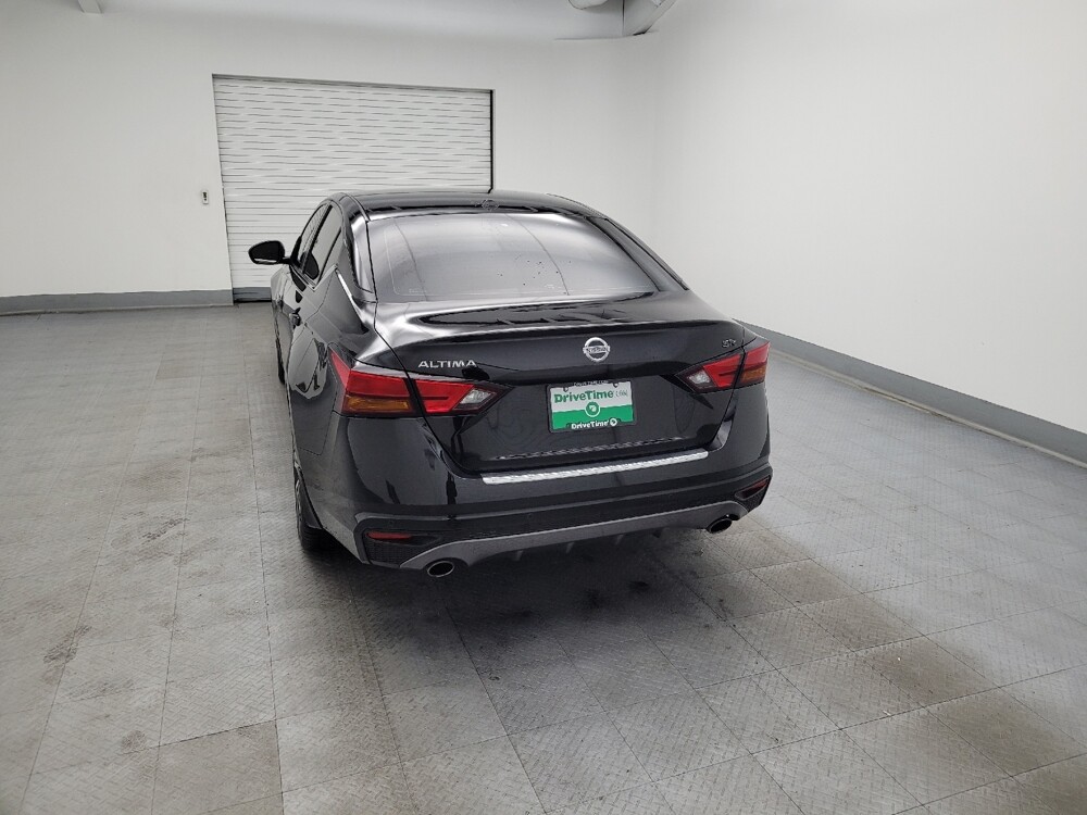 2021 Nissan Altima in Columbus, OH 43231 - 18080980 6