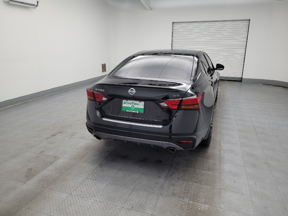 2021 Nissan Altima in Columbus, OH 43231 - 18080980 7