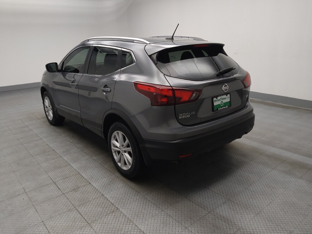 2018 Nissan Rogue Sport in Des Moines, IA 50310 - 18080987 5