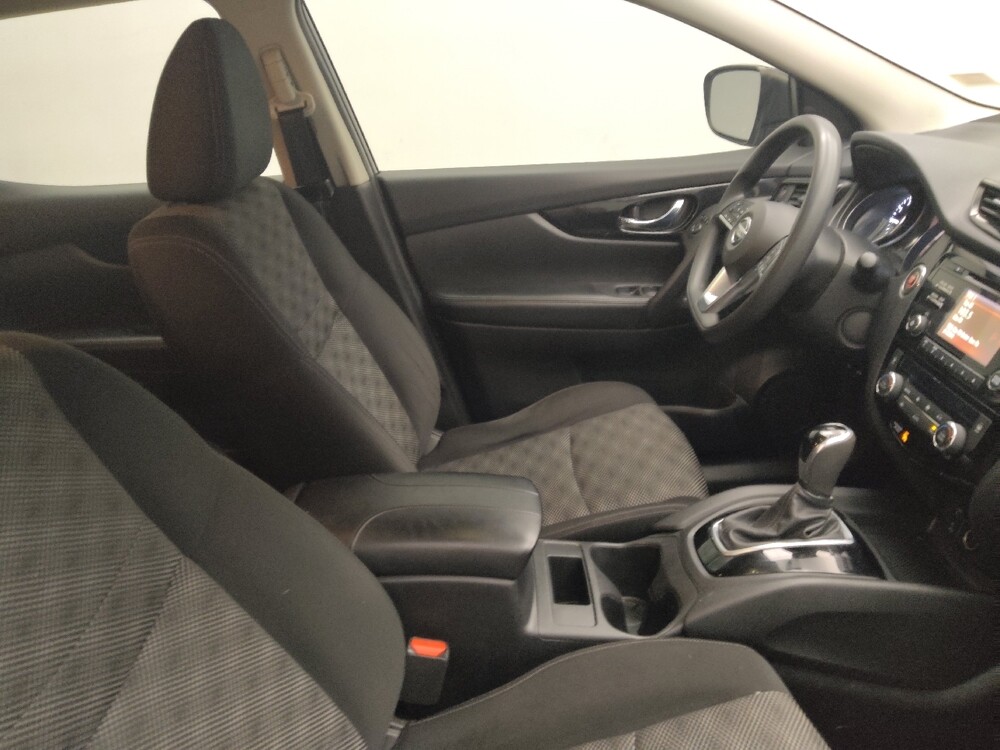 2018 Nissan Rogue Sport in Des Moines, IA 50310 - 18080987 21