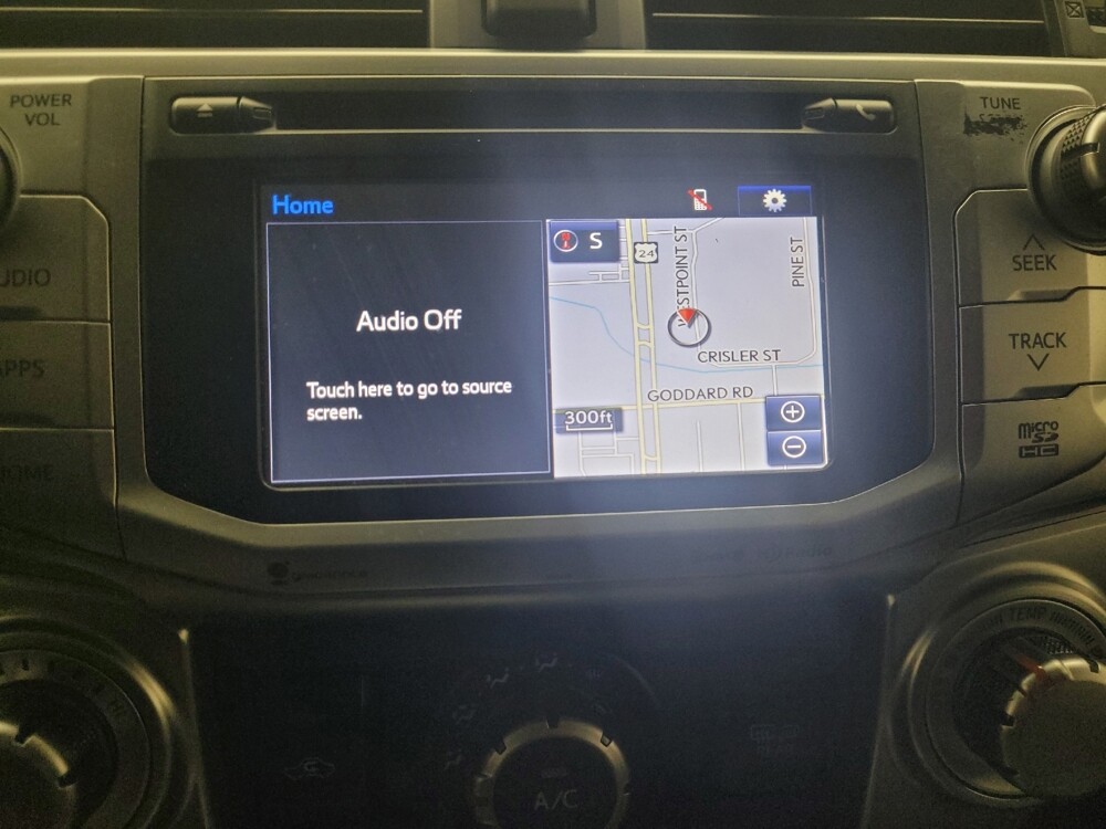 2018 Toyota 4Runner in Eastpointe, MI 48021 - 18080997 25