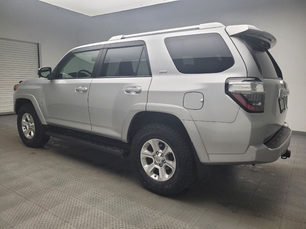 2018 Toyota 4Runner in Eastpointe, MI 48021 - 18080997 3