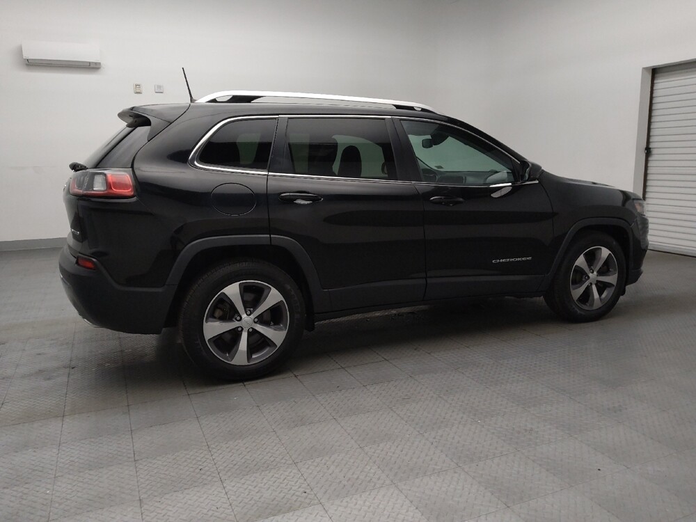 2020 Jeep Cherokee in Tyler, TX 75701 - 18081001 10