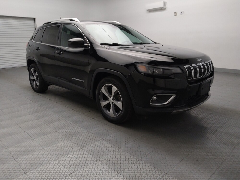 2020 Jeep Cherokee in Tyler, TX 75701 - 18081001 13
