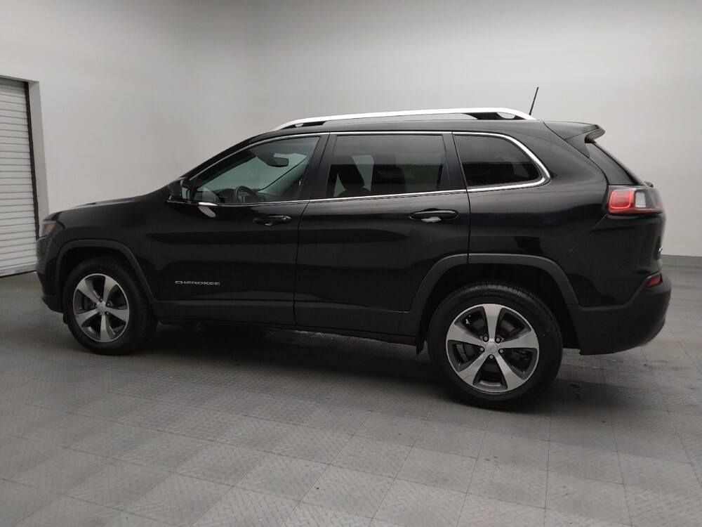 2020 Jeep Cherokee in Tyler, TX 75701 - 18081001 3