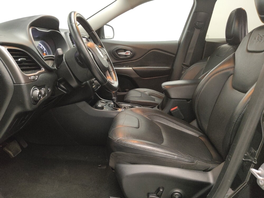 2020 Jeep Cherokee in Tyler, TX 75701 - 18081001 17