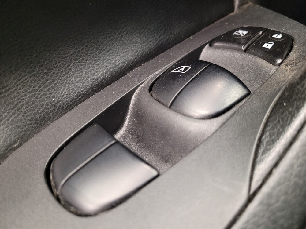 2018 Nissan Altima in Montclair, CA 91763 - 18081006 27