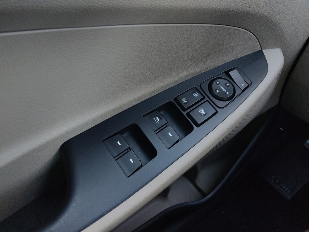 2017 Hyundai Tucson in Union City, GA 30291 - 18081008 27