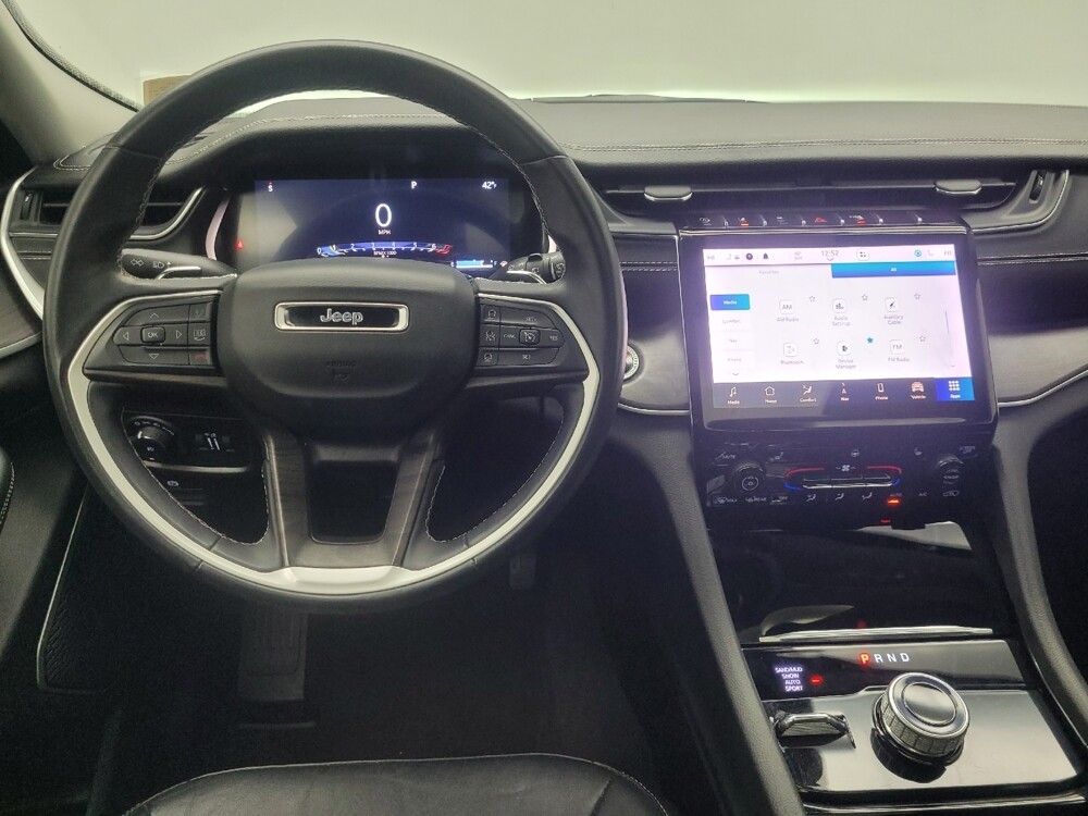 2021 Jeep Grand Cherokee L in Indianapolis, IN 46219 - 18081012 22