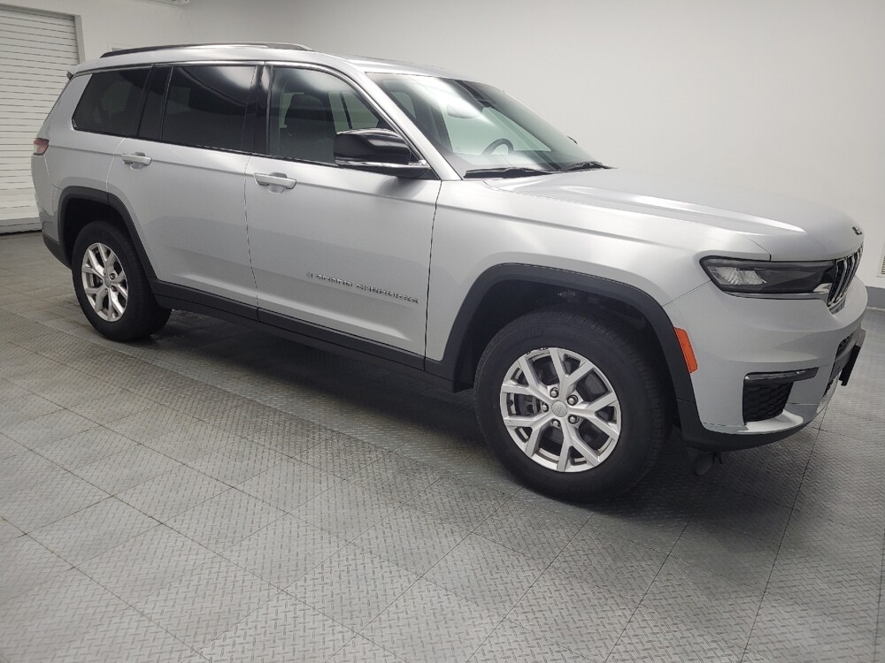 2021 Jeep Grand Cherokee L in Indianapolis, IN 46219 - 18081012 11