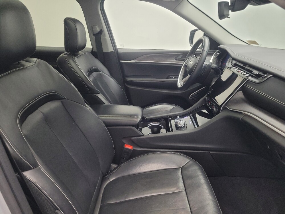 2021 Jeep Grand Cherokee L in Indianapolis, IN 46219 - 18081012 21