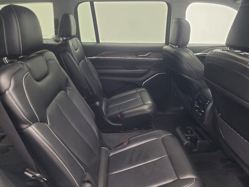 2021 Jeep Grand Cherokee L in Indianapolis, IN 46219 - 18081012 19