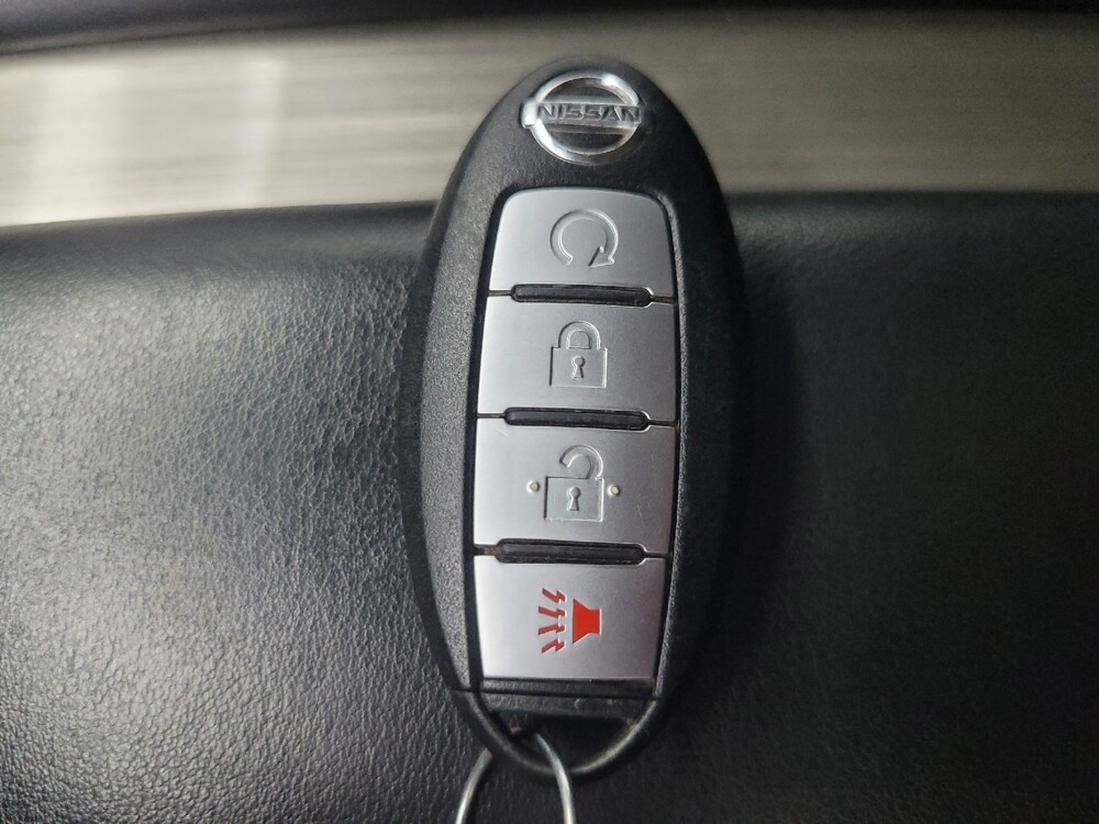 2017 Nissan Murano in Ft Wayne, IN 46805 - 18081013 32