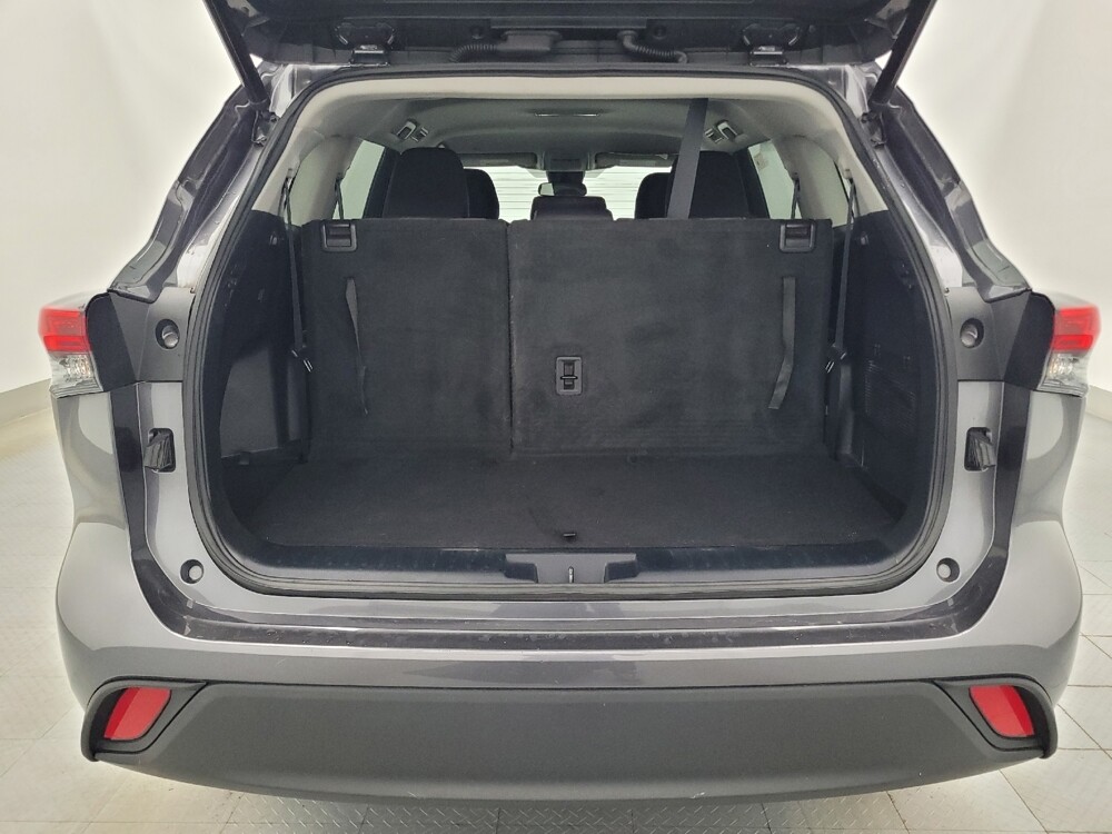 2022 Toyota Highlander in Lakeland, FL 33815 - 18081016 29