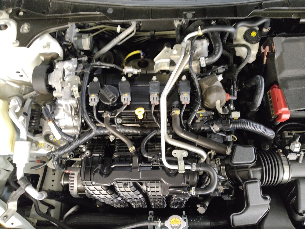 2021 Nissan Altima in Lakeland, FL 33815 - 18081022 30