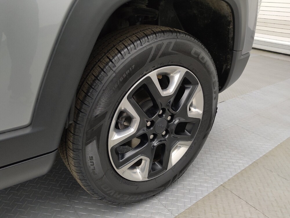 2018 Jeep Compass in Lakewood, CO 80215 - 18081026 31