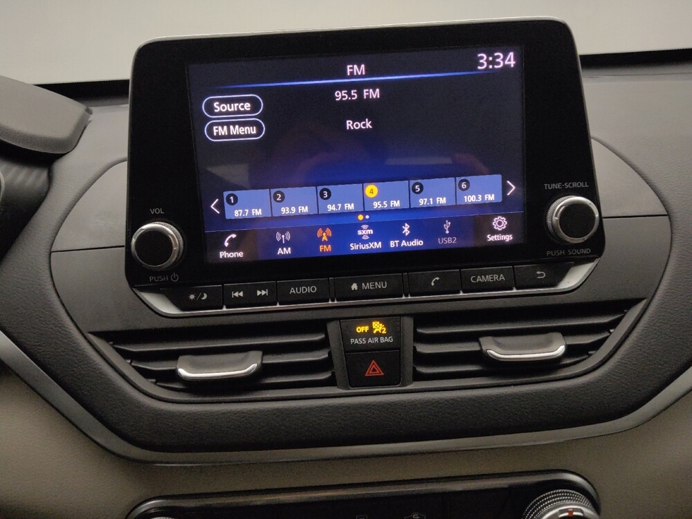 2021 Nissan Altima in Lombard, IL 60148 - 18081032 25