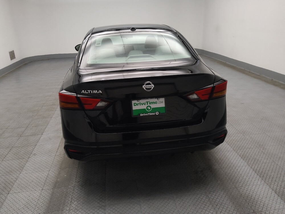 2021 Nissan Altima in Lombard, IL 60148 - 18081032 6