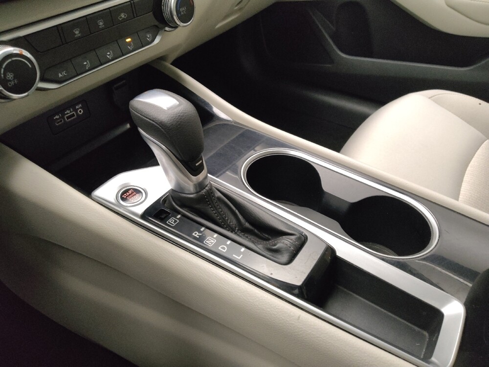 2021 Nissan Altima in Lombard, IL 60148 - 18081032 26