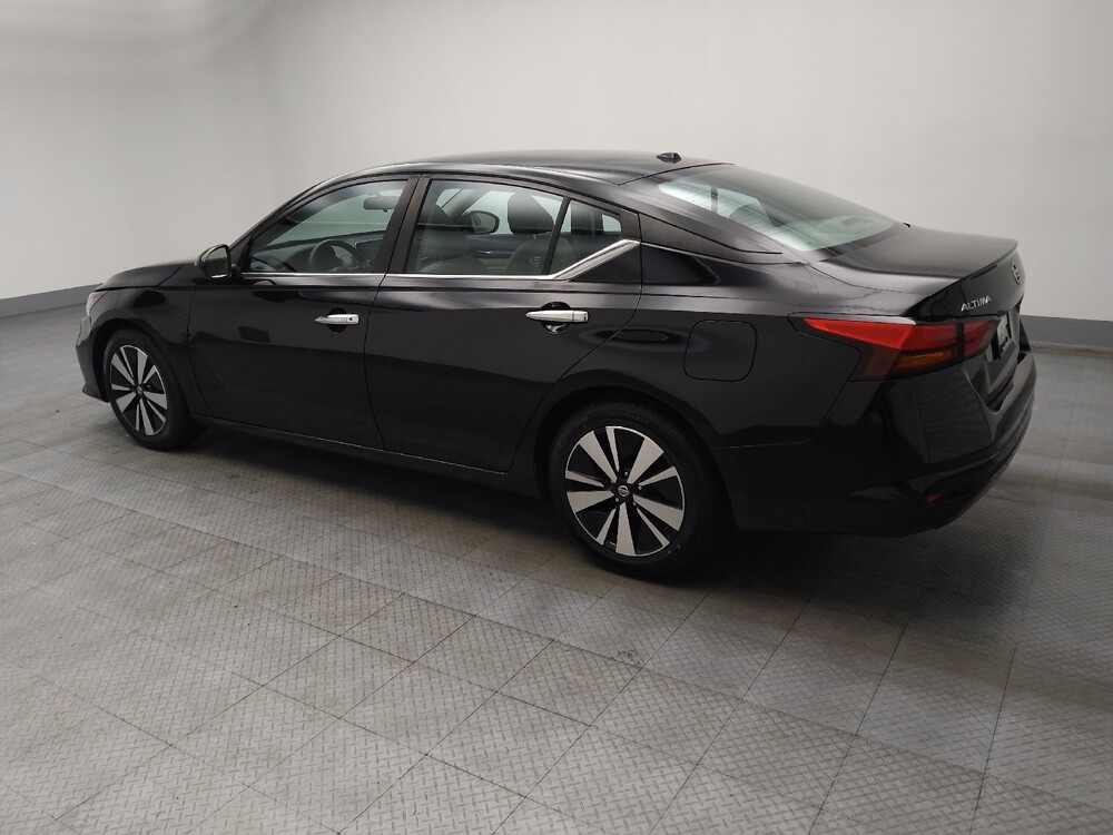 2021 Nissan Altima in Lombard, IL 60148 - 18081032 3