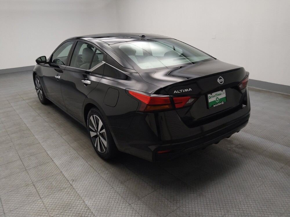 2021 Nissan Altima in Lombard, IL 60148 - 18081032 5