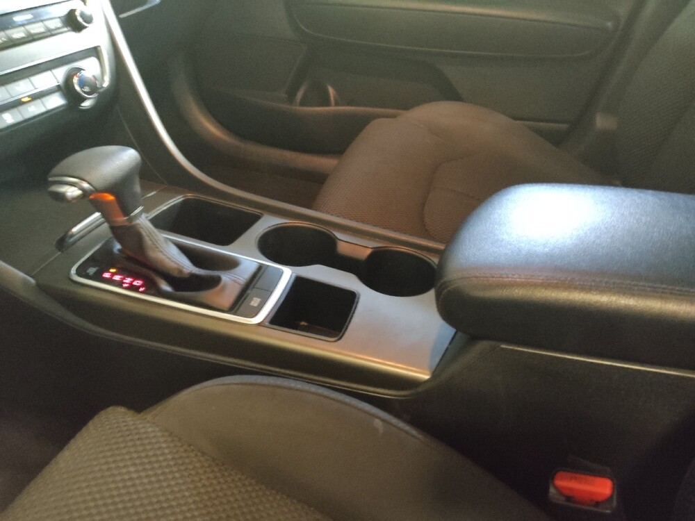 2020 Kia Optima in Columbia, SC 29210 - 18081046 26