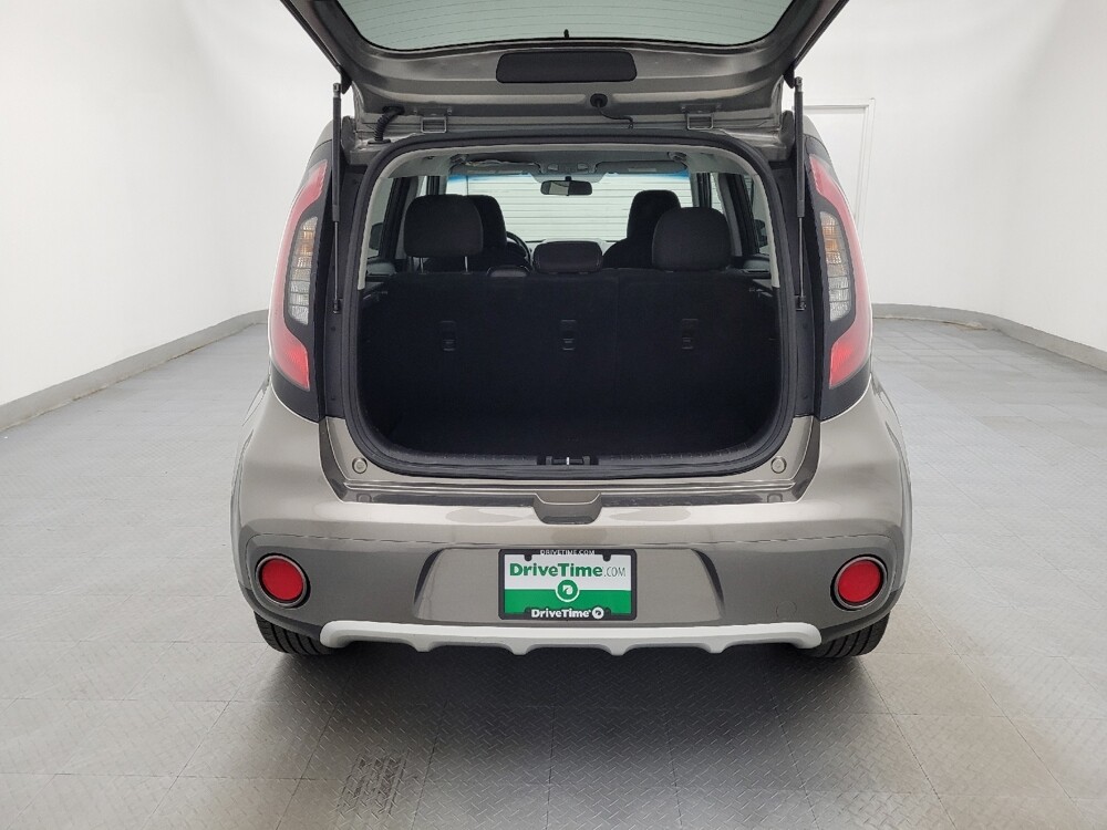 2018 Kia Soul in Columbia, SC 29210 - 18081047 29