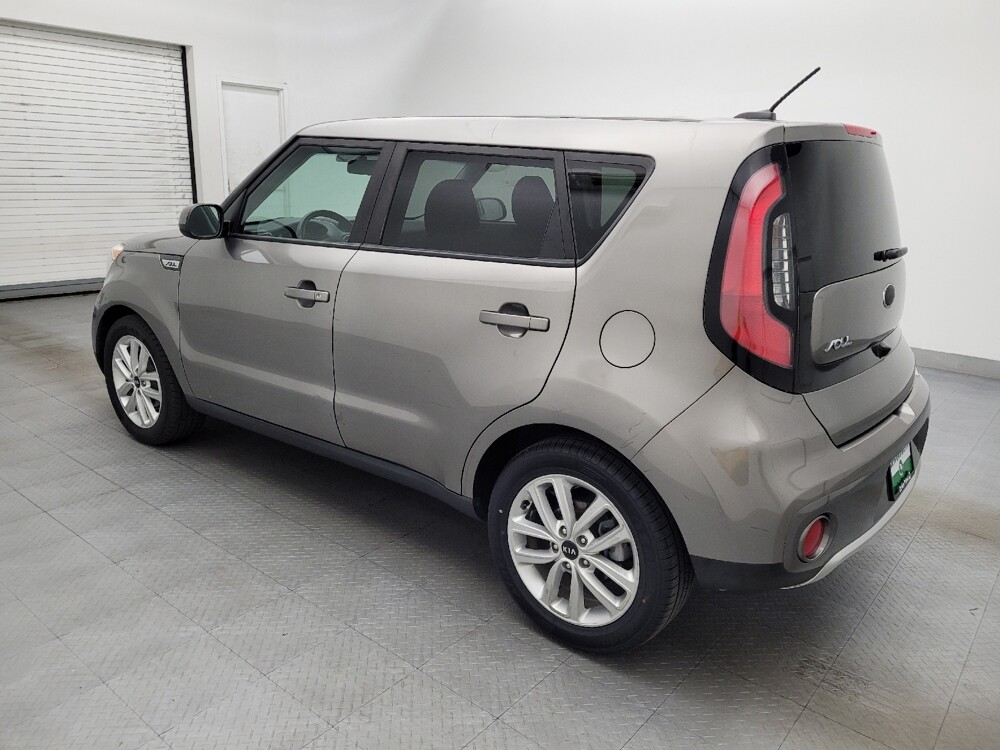 2018 Kia Soul in Columbia, SC 29210 - 18081047 3
