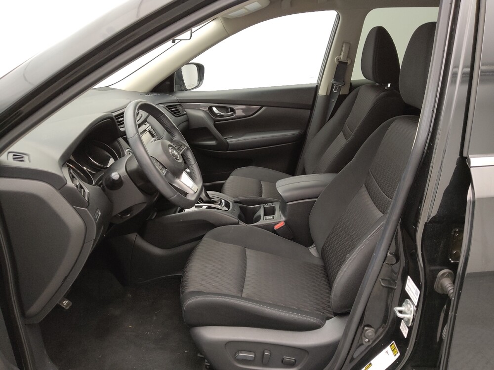 2017 Nissan Rogue in St. Louis, MO 63136 - 18081050 17