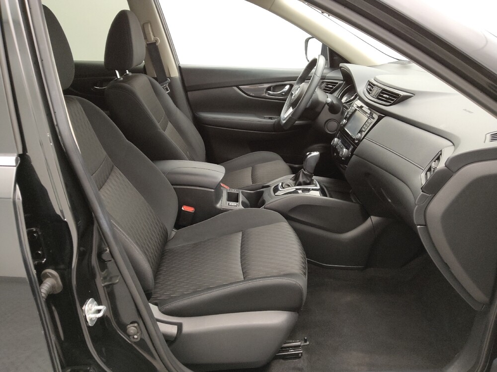 2017 Nissan Rogue in St. Louis, MO 63136 - 18081050 21