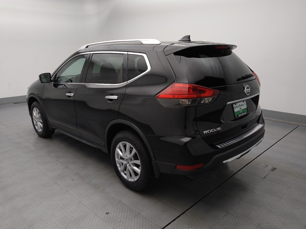 2017 Nissan Rogue in St. Louis, MO 63136 - 18081050 3