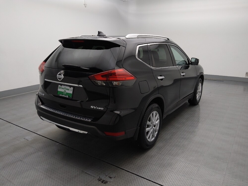 2017 Nissan Rogue in St. Louis, MO 63136 - 18081050 9