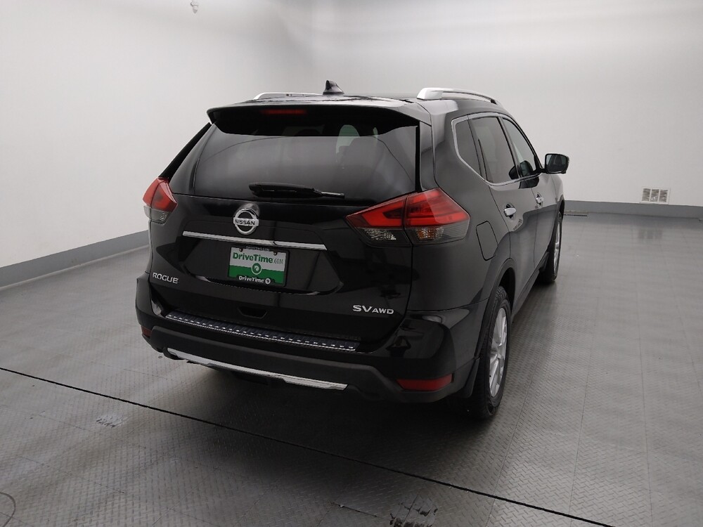 2017 Nissan Rogue in St. Louis, MO 63136 - 18081050 7