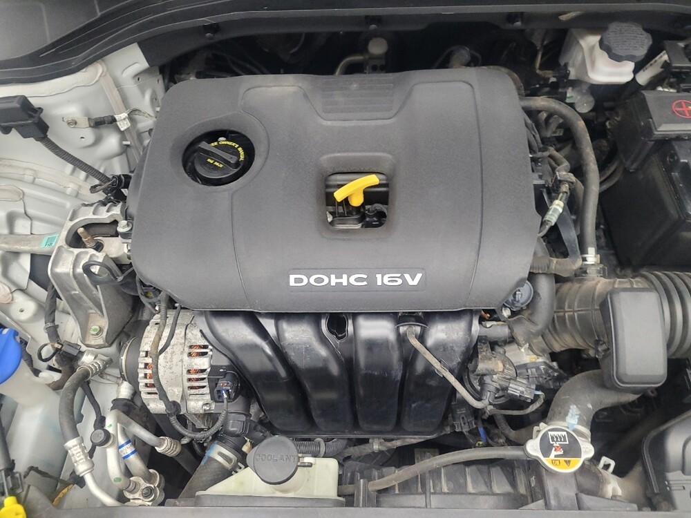 2017 Hyundai Elantra in Madison, TN 37115 - 18081057 30