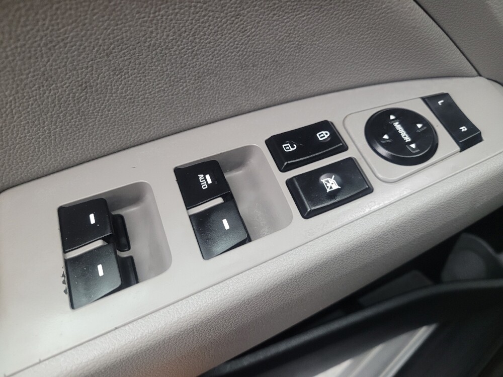 2017 Hyundai Elantra in Madison, TN 37115 - 18081057 27