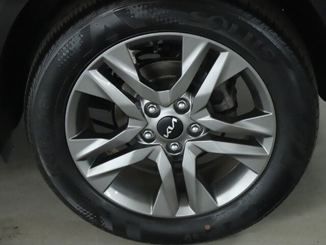 2022 Kia Seltos in Bedford, OH 44146 - 18081060 39