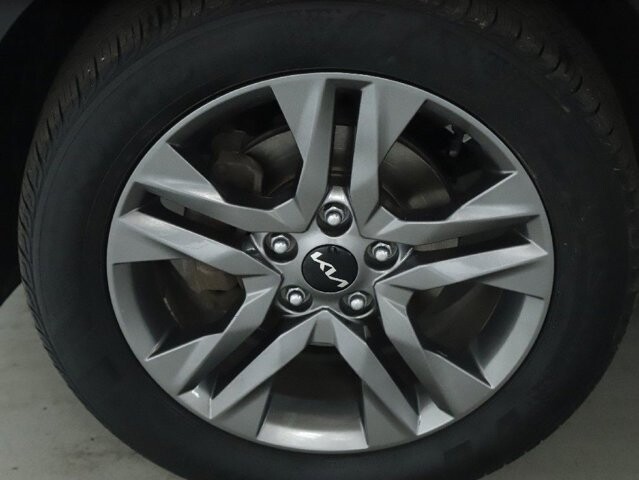 2022 Kia Seltos in Bedford, OH 44146 - 18081060 37