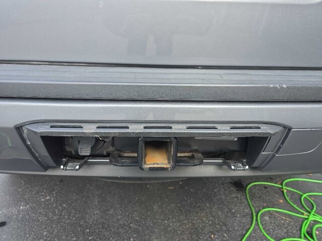 2018 GMC Yukon in Knoxville, TN 37912 - 18081073 5