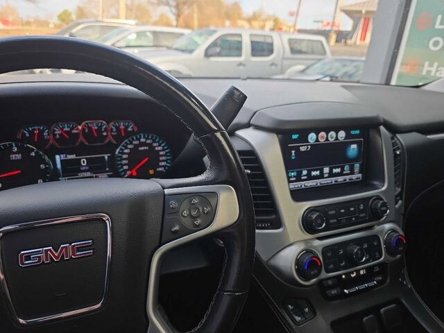 2018 GMC Yukon in Knoxville, TN 37912 - 18081073 11