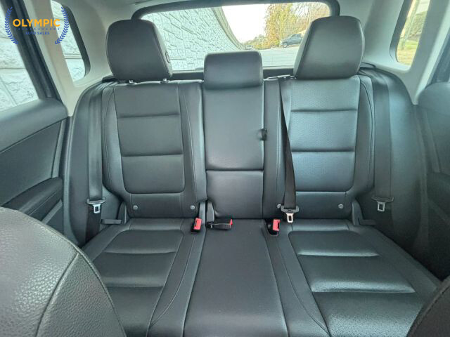 2016 Volkswagen Tiguan in Decatur, GA 30032 - 18081075 41