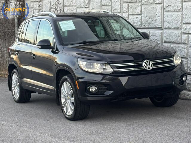 2016 Volkswagen Tiguan in Decatur, GA 30032 - 18081075 3