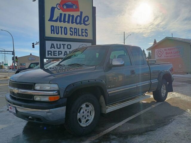 2001 Chevrolet Silverado 1500 in Wadena, MN 56482 - 18081076