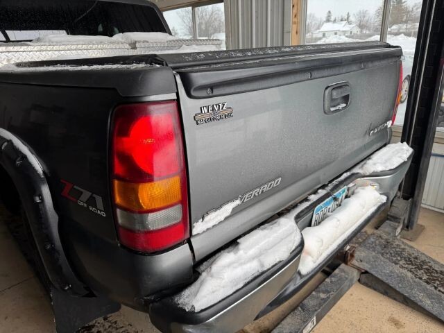 2001 Chevrolet Silverado 1500 in Wadena, MN 56482 - 18081076 19