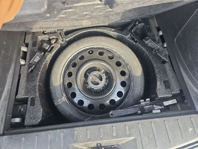 2012 Chevrolet Equinox in Wadena, MN 56482 - 18081078 32